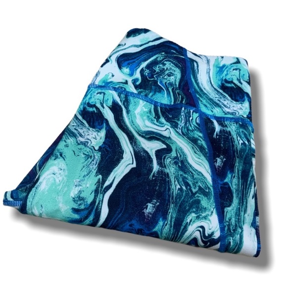 PATAGONIA Blue Swirl Centered Crop Legging SZ L - Picture 5 of 5